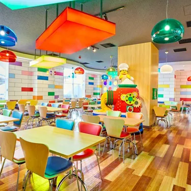Bricks Family Restaurant 02 (1)